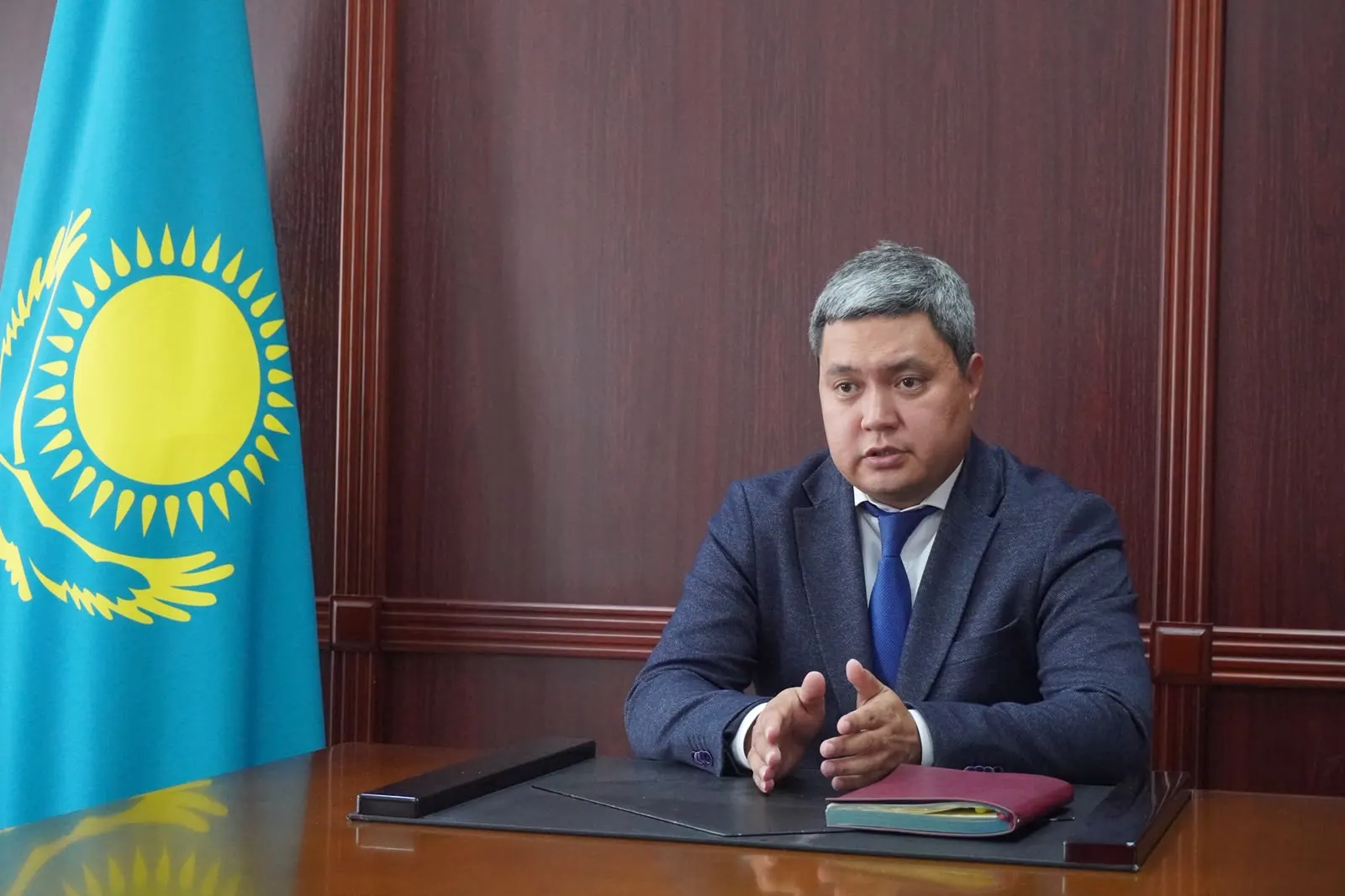 Мұғалжарда не болып жатыр: Жаңа зауыттар, спирт иісі, тегін оқу, блогерлер және суицидтің алдын алған 5 психолог